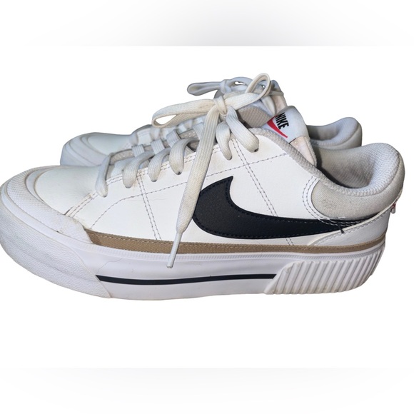 Nike women’s court legacy shoes, size 7.5 - Picture 1 of 10